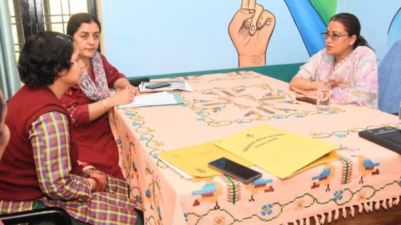 प्रदेश के नारी निकेतनों में होगी मनोचिकित्सकों की नियुक्ति : रेखा आर्या