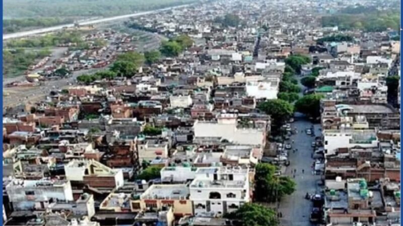 बनभूलपुरा रेलवे अतिक्रमण मामला : प्रभावित परिवारों के पुनर्वास की तैयारी, PM आवास योजना के तहत लगेंगे कैंप