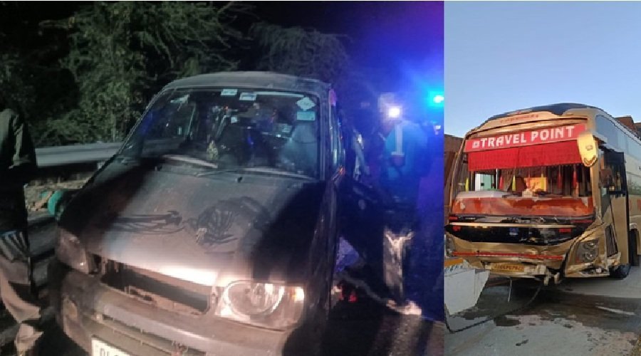 भीषण हादसा : डबल डेकर बस और ईको वैन की टक्कर, 6 की मौत और 10 घायल