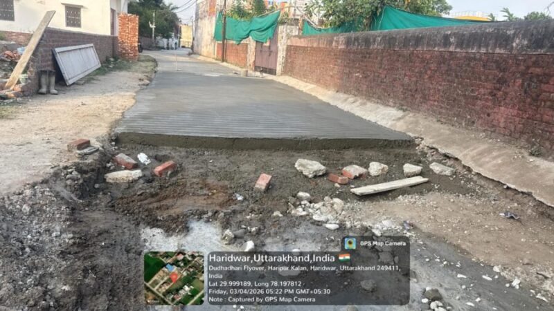 सीवरेज कार्य से क्षतिग्रस्त सड़कों के पुनर्निर्माण में तेजी, तीन दिन में 1200 मीटर से अधिक सड़क निर्माण पूरा