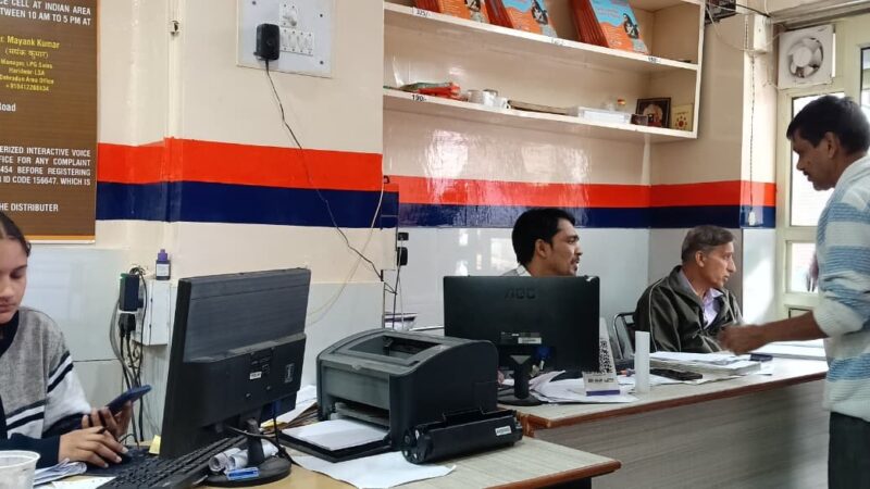 कोटद्वार : 5 स्थानों पर गैस एजेंसियों, प्रतिष्ठान और पेट्रोल पंपों, होटल ढाबों की हुई जांच