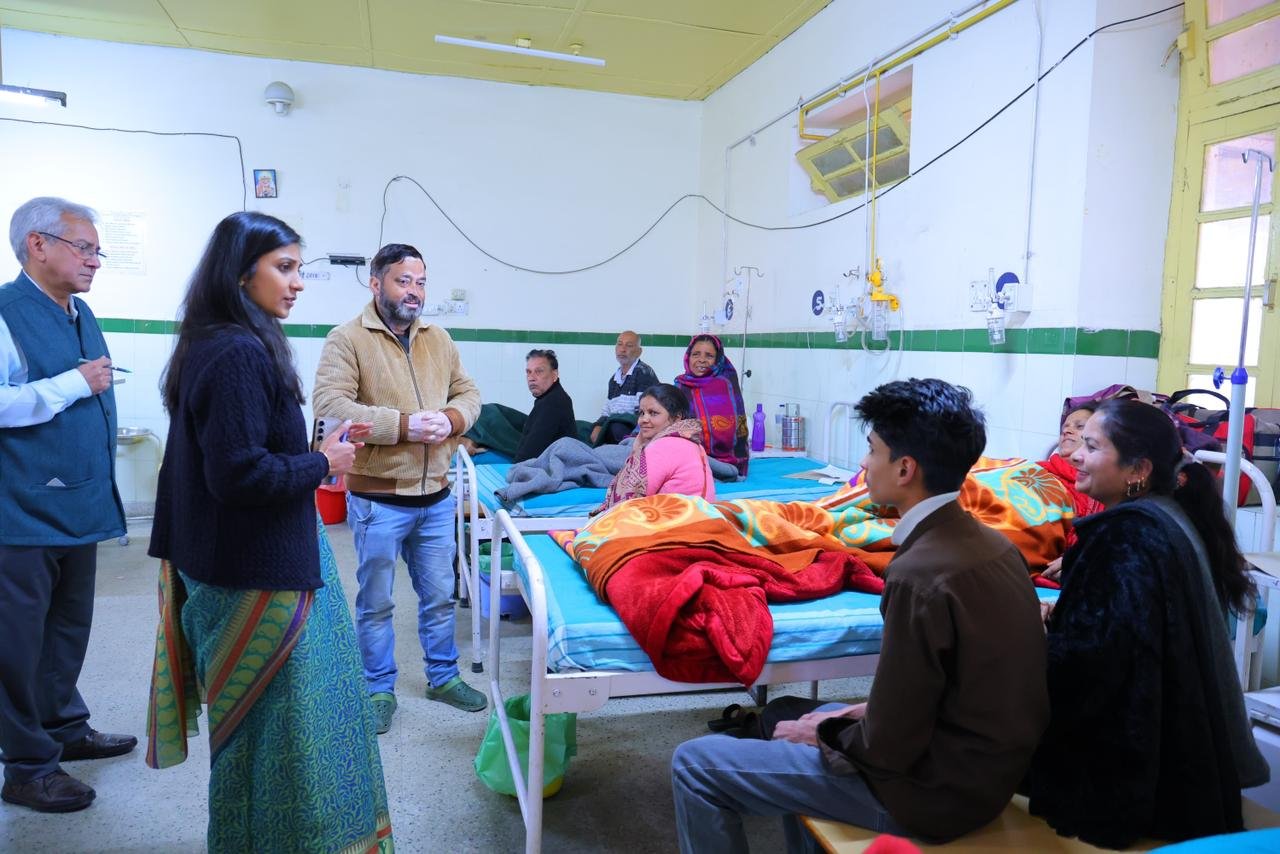 जिला अस्पताल में सुधार और आधुनिक सुविधाओं के विस्तार को जिलाधिकारी ने दी मंजूरी