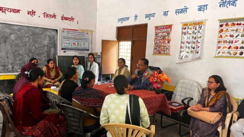 सीएमओ ने स्वास्थ्य केंद्रों का निरीक्षण कर व्यवस्थाएं सुधारने के दिए निर्देश