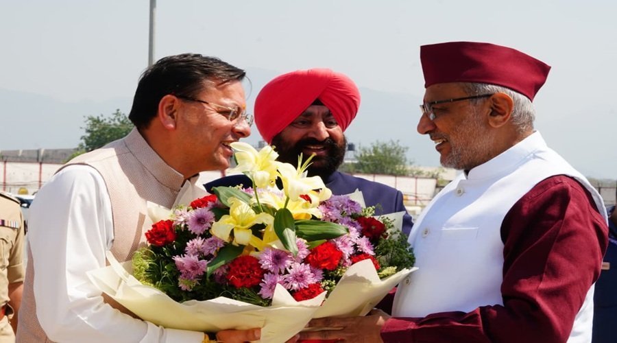 उत्तराखंड पहुंचे उपराष्ट्रपति सी.पी. राधाकृष्णन, जौलीग्रांट एयरपोर्ट पर भव्य स्वागत