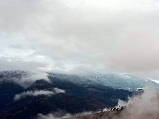 उत्तराखण्ड : बदला मौसम का मिजाज, पहाड़ों में ठंडक और मैदानों में तेज गर्मी