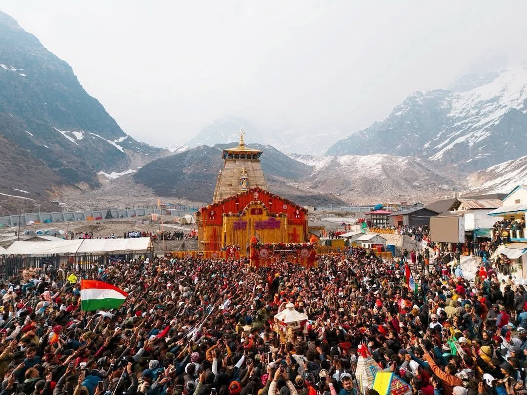 केदारनाथ धाम यात्रा : हाई अलर्ट पर प्रशासन, ड्रोन उड़ाने पर रोक, भ्रामक वीडियो, ब्लॉग या रील बनाने होगी कारवाई 