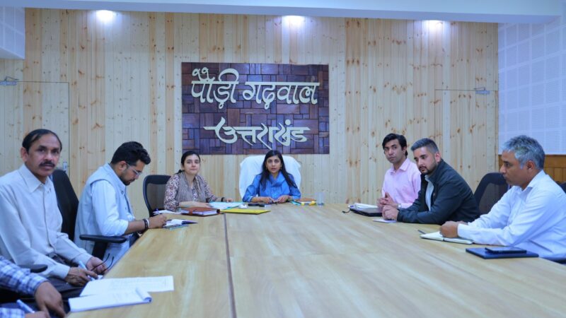 जनगणना 2026 की तैयारियों की DM ने की विस्तृत समीक्षा, 25 अप्रैल से प्रारंभ होगा प्रथम चरण