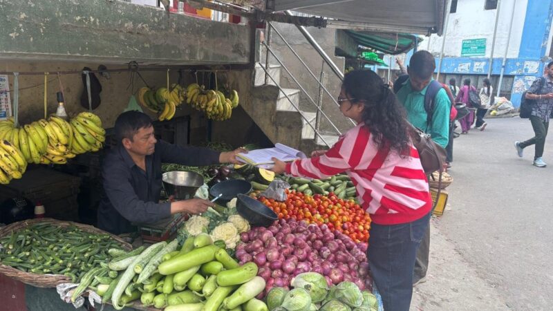 पौड़ी गढ़वाल : फलों-सब्जियों में केमिकल जांच अभियान, 12 सैंपल लैब भेजे गए