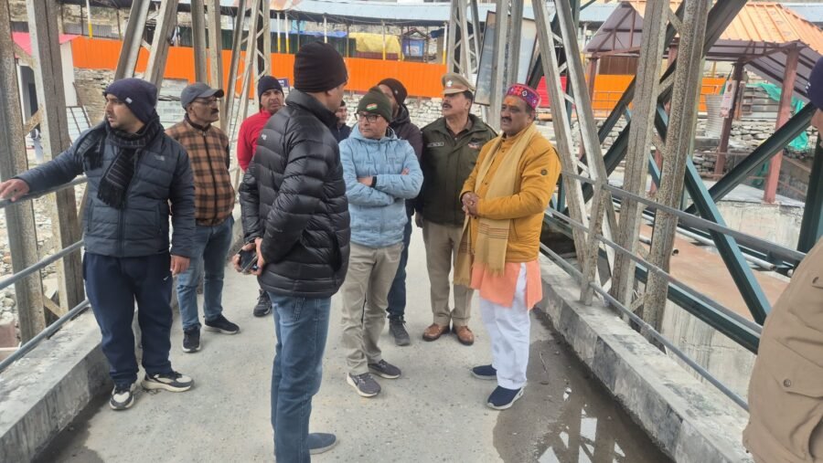 ​बद्रीनाथ धाम में मास्टर प्लान के तहत व्यवस्थाएं चाक-चौबंद, पहली बार यात्रियों को मिलेंगी हाईटेक सुविधाएं