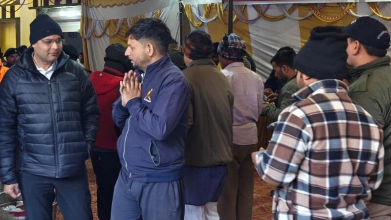डीएम गौरव कुमार ने बदरीनाथ धाम यात्रा व्यवस्थाओं का लिया जायजा, श्रद्धालुओं से लिया फीडबैक, सुरक्षित और सुगम यात्रा का दिया भरोसा