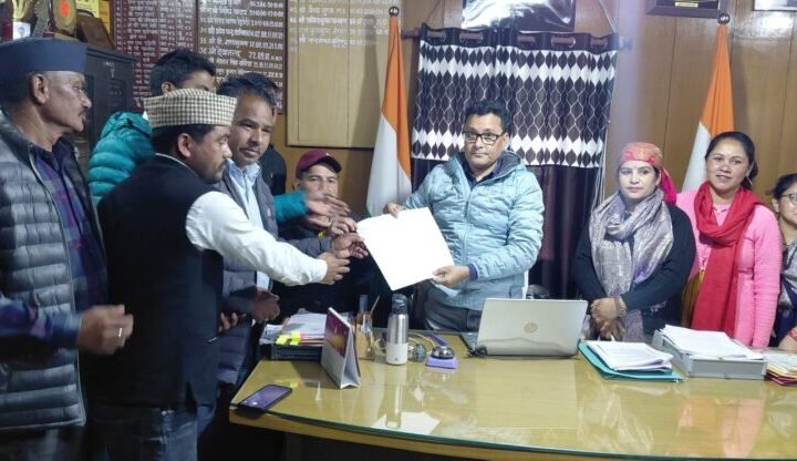 तपोवन विष्णुगाड परियोजना पर गतिरोध बरकरार : ग्रामीणों-एनटीपीसी की त्रिपक्षीय वार्ता बेनतीजा, छह दिन से काम ठप