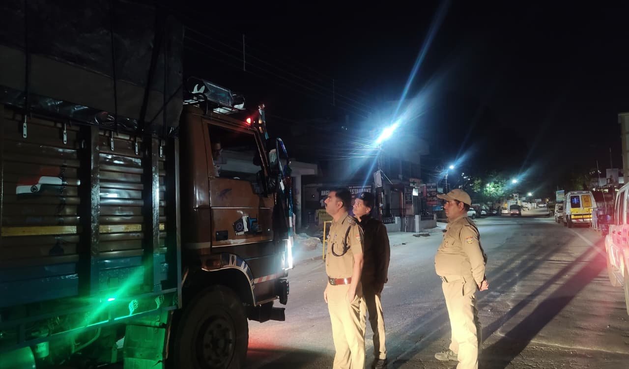 Drink & Drive पर वार : शराब पीकर वाहन चलाने वालों पर पौड़ी पुलिस का कडा एक्शन, 04 वाहन सीज, सैकड़ों पर चालानी कार्यवाही