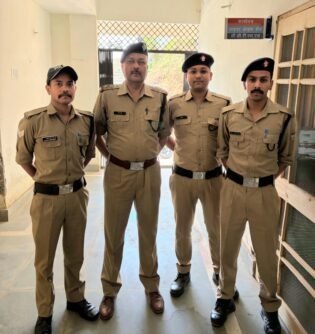 केदारनाथ यात्रा से पहले बड़ा एक्शन : हेली बुकिंग फ्रॉड पर रुद्रप्रयाग पुलिस की कड़ी कार्रवाई, 265 डिजिटल प्लेटफॉर्म ब्लॉक