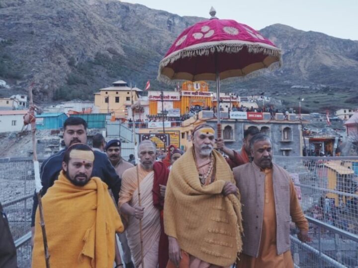 भू-वैकुंठ बदरीनाथ धाम के कपाट वैदिक विधि-विधान के साथ खुले, शंकराचार्य जी के सान्निध्य में द्वार पूजा संपन्न