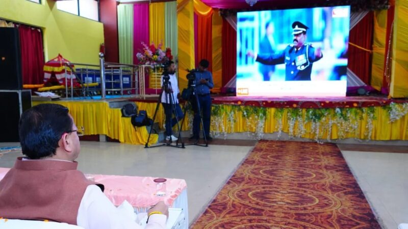 मुख्यमंत्री धामी ने प्रधानमंत्री के ‘मन की बात’ कार्यक्रम का 133वाँ संस्करण सुना