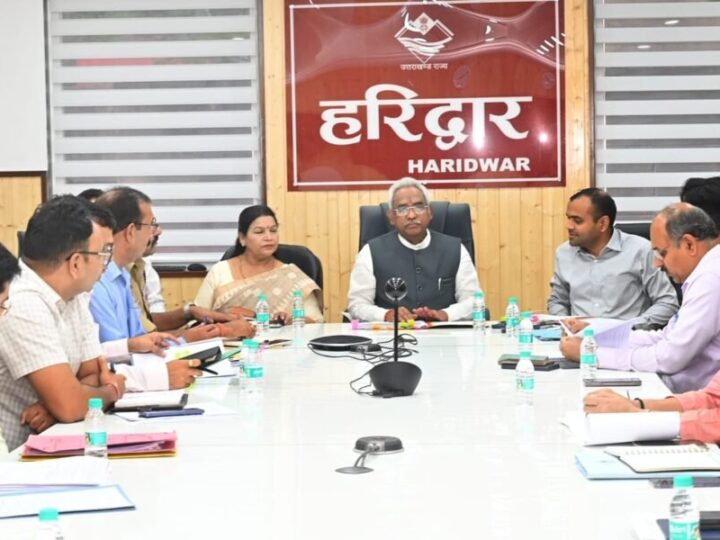 सीवरेज कार्यों के लिए शहर में खोदी गई सड़कों को जून तक कर लिया जाए पूर्ण – मदन कौशिक