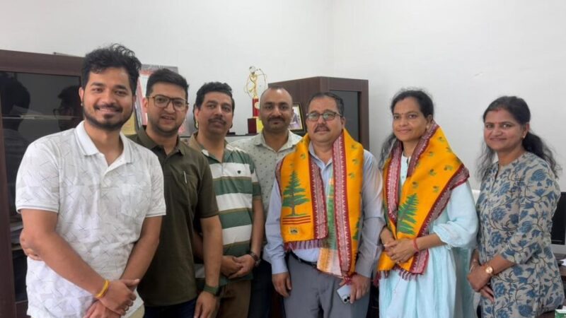 उत्तराखंड सूचना कर्मचारी संघ ने किया पदोन्नत अधिकारियों का स्वागत