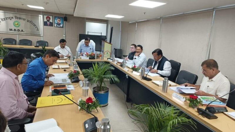 देहरादून के विकास का नया ब्लूप्रिंट, 968 करोड़ के बजट संग शहर को मिलेगा आधुनिक स्वरूप, एमडीडीए की 113वीं बोर्ड बैठक में जनहित, हरियाली और इंफ्रास्ट्रक्चर पर बड़ा फोकस