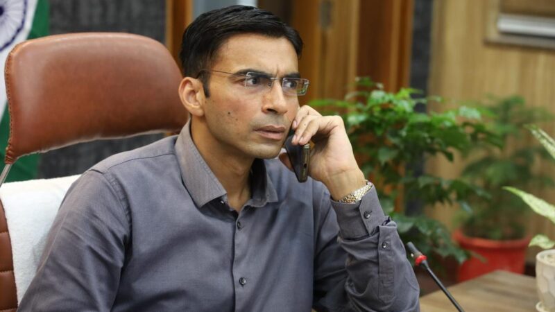 होटल रूप में शहरी धनाडय अमीरों के होमस्टे पर चला डीएम सविन बंसल का डंडा, 17 होमस्टे का पंजीकरण निरस्त;  पर्यटन वेबसाइट से विलोपित की प्रक्रिया शुरू