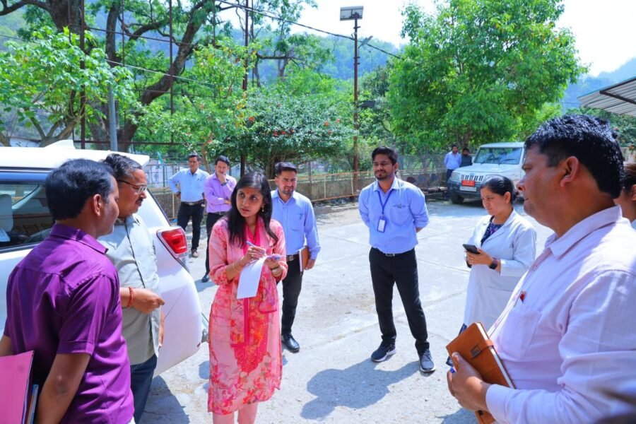 डीएम स्वाति एस. भदौरिया ने PHC दुगड्डा का किया औचक निरीक्षण, जर्जर भवन पर सख्त रुख, लैब व डायग्नोस्टिक सुविधाएं सुनिश्चित करने के दिए निर्देश, प्रभारी चिकित्साधिकारी का रोका वेतन