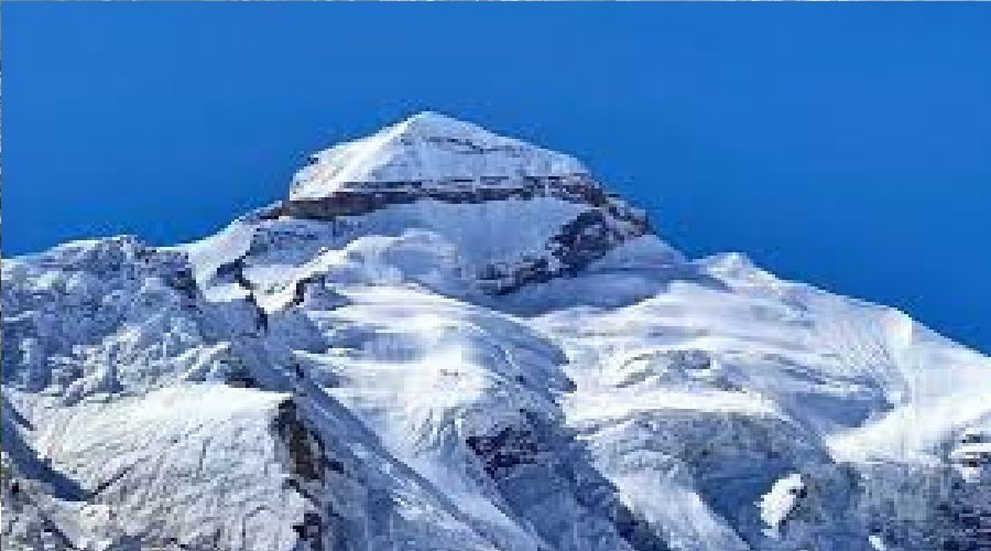 बिना परमिट पर्यटकों के आदि कैलाश पहुंचने से मचा हड़कंप, प्रशासन ने दिए जांच के आदेश