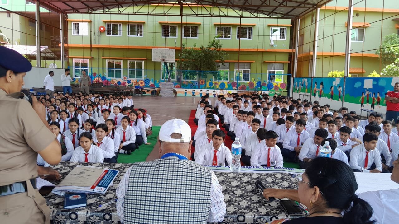 कोटद्वार : आदर्श विद्या निकेतन हल्दूखाता में बाल विवाह रोकथाम एवं बाल संरक्षण पर जागरुकता कार्यक्रम आयोजित