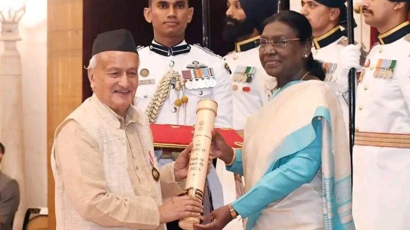 उत्तराखण्ड : पद्म भूषण से सम्मानित हुए पूर्व मुख्यमंत्री भगत सिंह कोश्यारी