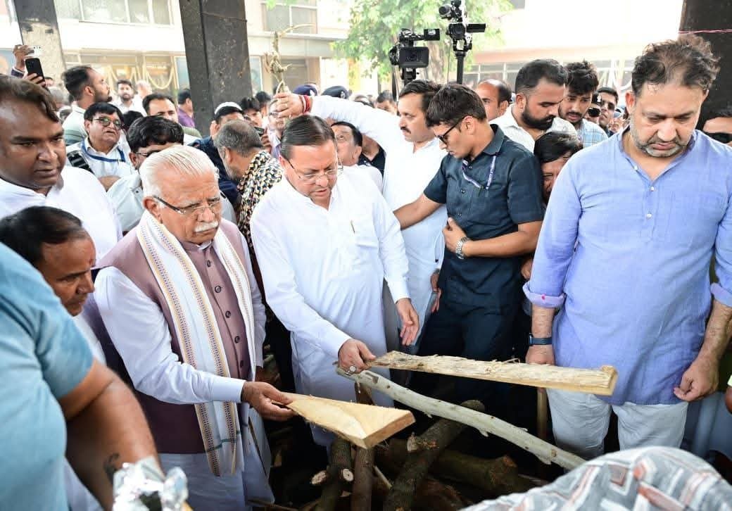 पंचतत्व में विलीन हुए पूर्व मुख्यमंत्री भुवन चंद्र खंडूड़ी, राजकीय सम्मान के साथ हरिद्वार में अंतिम संस्कार