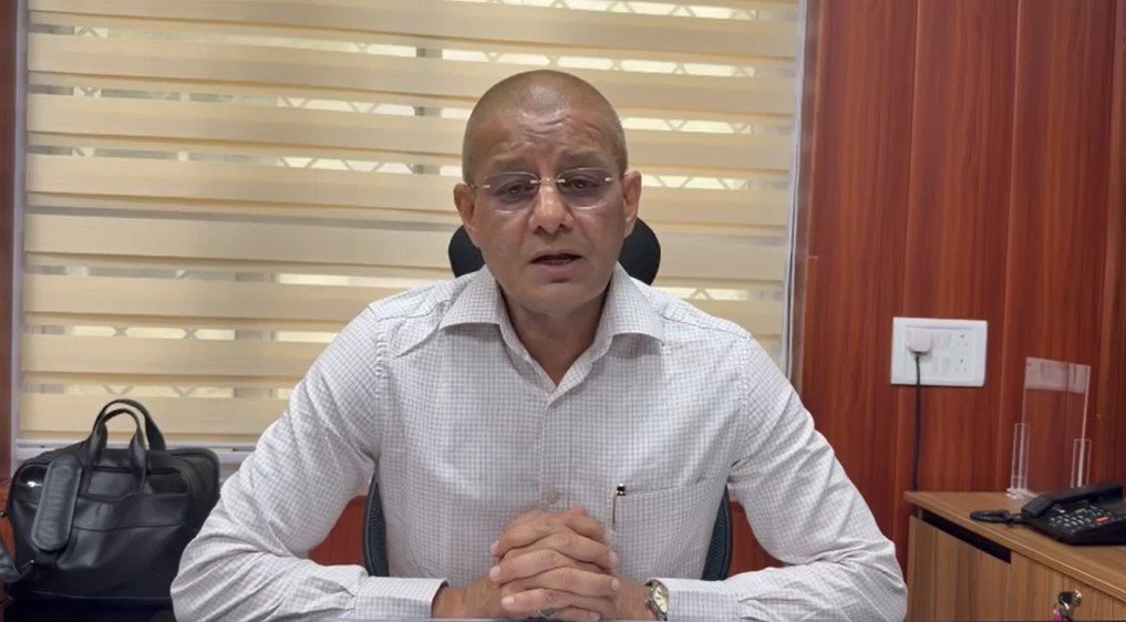 मुख्यमंत्री धामी का श्रमिकों को भरोसा, न्यूनतम वेतन पूरी तरह सुरक्षित, अफवाहों से बचने की अपील, श्रम विभाग बोला- श्रमिकों के अधिकारों पर नहीं आने देंगे आंच