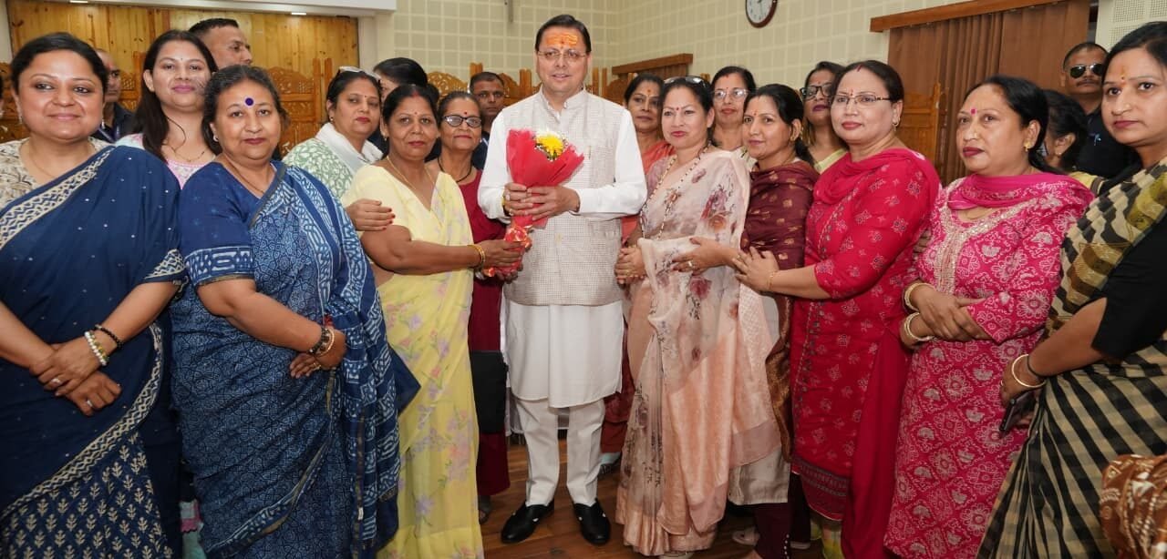 सीएम ने जनसुनवाई में सुनी जनता की समस्याएं, अधिकारियों को दिए सख्त निर्देश