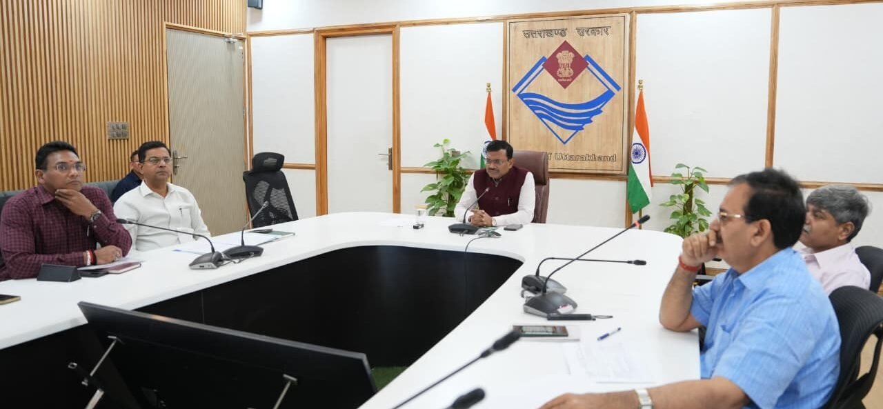मुख्य सचिव ने की प्रदेश के रोपवे प्रोजेक्ट की समीक्षा