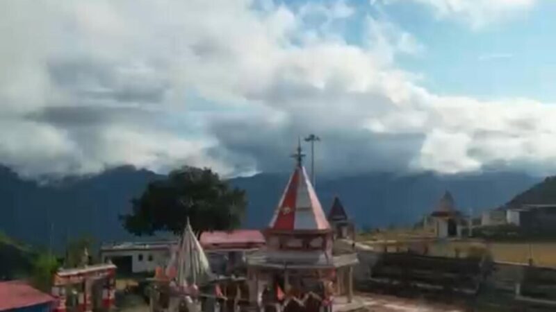 हिमालय की गोद में विराजमान प्राचीन शक्ति पीठ कालिंका देवी मंदिर, आस्था और प्रकृति का अद्भुत संगम