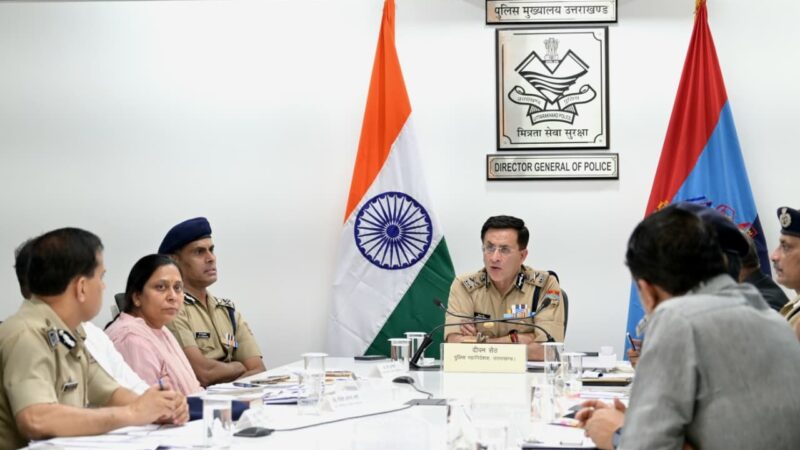ऑपरेशन प्रहार : डीजीपी दीपम सेठ ने की हाईलेवल समीक्षा, एक माह में 1400 से अधिक अपराधी गिरफ्तार, आतंकी नेटवर्क और साइबर ठगी पर भी कड़ा प्रहार