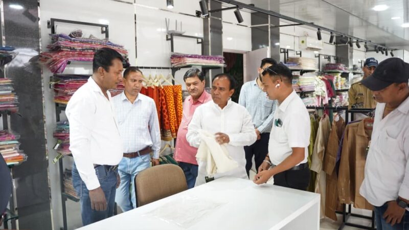 वैश्विक स्तर पर बने ‘दून सिल्क’ ब्रांड की अलग पहचान – डॉ धन सिंह रावत
