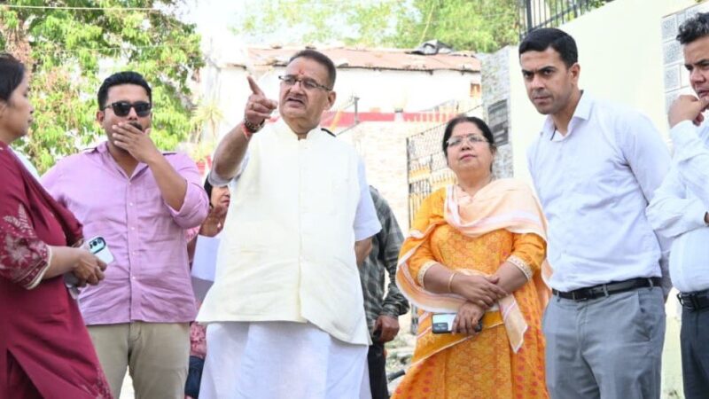 अनारवाला-मालसी मोटर मार्ग के मरम्मत एवं सुधार कार्यों का कैबिनेट मंत्री जोशी ने लिया जायजा