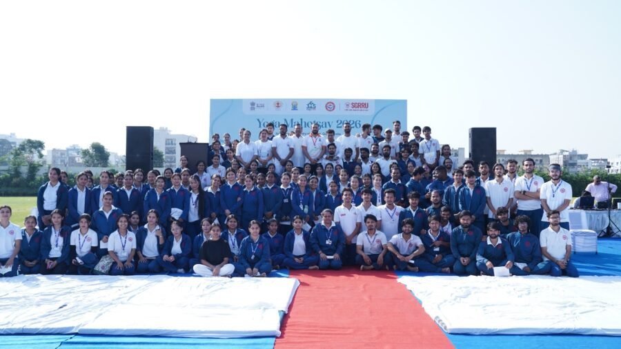 श्री गुरु राम राय विश्वविद्यालय में राष्ट्रीय योग कार्यशाला का आयोजन, मर्म चिकित्सा और योग के संबंध में विशेषज्ञों ने साझा की महत्वपूर्णं जानकारियां