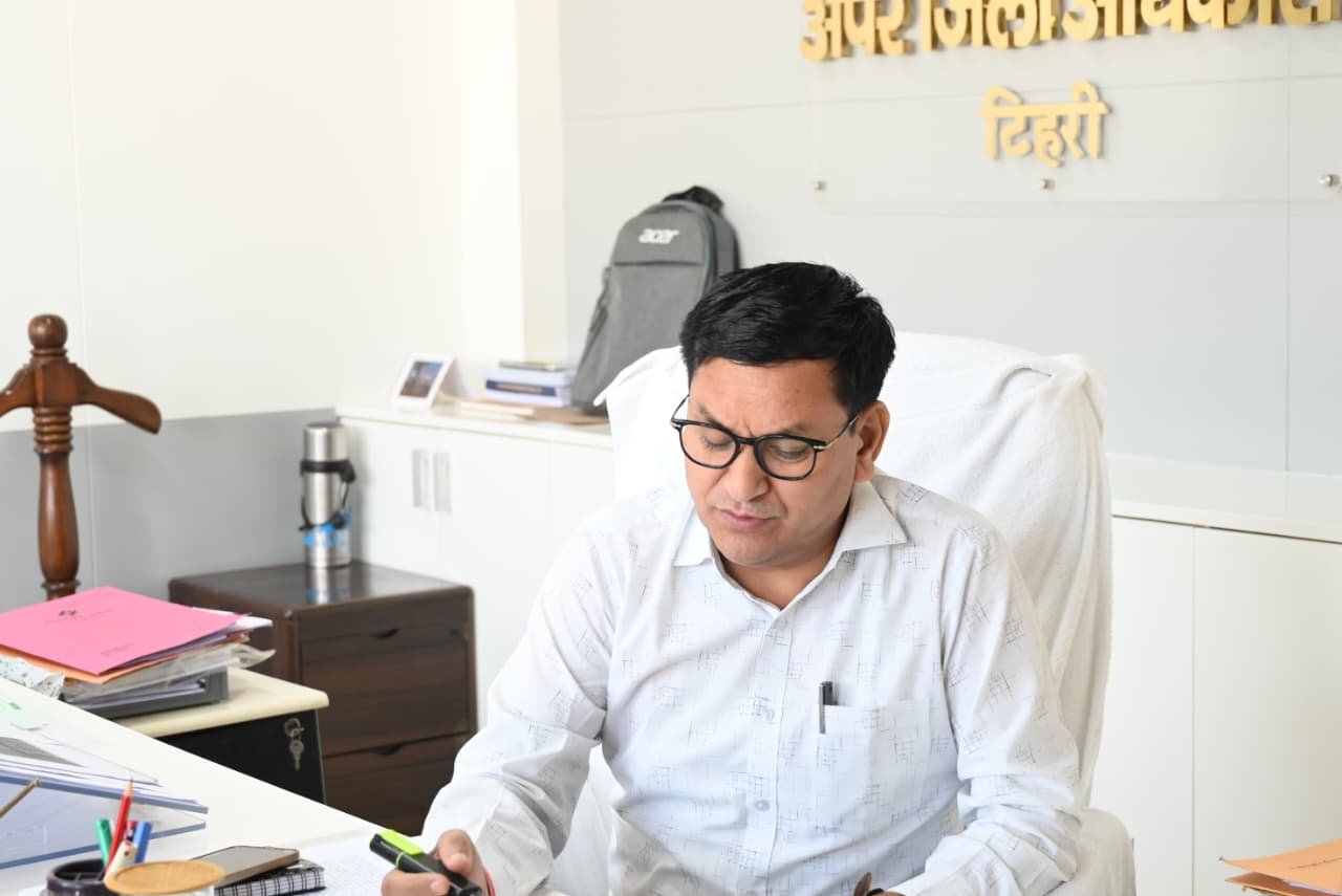 स्टाम्प शुल्क चोरी के चार मामलों में एडीएम शैलेंद्र सिंह नेगी कोर्ट की बड़ी कार्रवाई, लाखों रुपये की शास्ति अधिरोपित