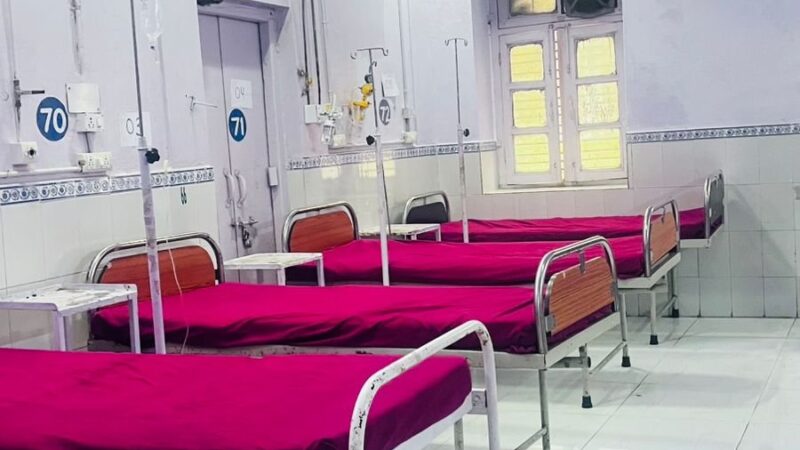 उत्तरकाशी : हीट वेव और डेंगू से निपटने को स्वास्थ्य विभाग अलर्ट, जिला चिकित्सालय से लेकर पीएचसी-सीएचसी तक बनाए जा रहे विशेष वार्ड, उपचार और बचाव के लिए व्यापक तैयारियां
