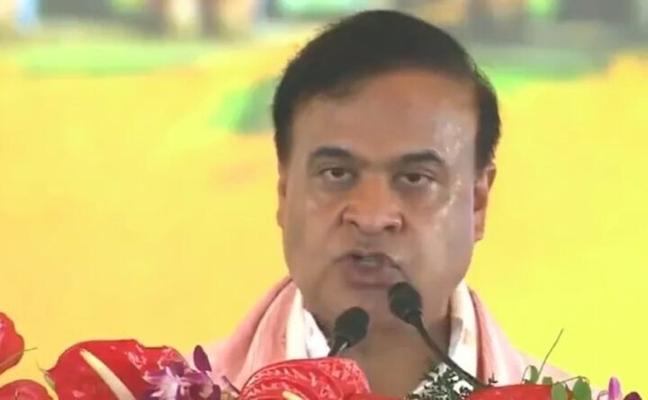 हिमंत बिस्वा सरमा ने दूसरी बार ली मुख्यमंत्री पद की शपथ