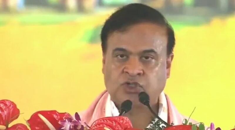हिमंत बिस्वा सरमा ने दूसरी बार ली मुख्यमंत्री पद की शपथ