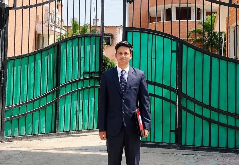 होटल कर्मचारी के बेटे पवन कुमार बने सहायक आयुक्त राज्य कर, पहले ही प्रयास में पास की उत्तराखण्ड पीसीएस परीक्षा