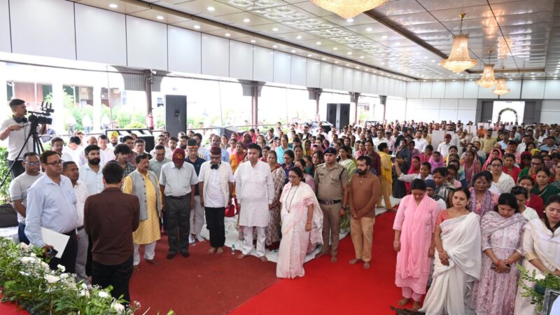 कोटद्वार में स्व. भुवन चन्द्र खण्डूडी को श्रद्धांजलि देने के लिए उमड़ा जनसैलाब