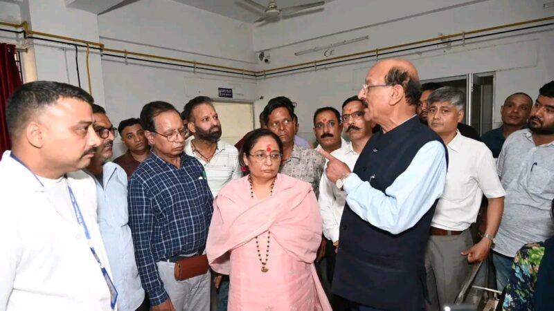 कोटद्वार के बेस हॉस्पिटल का किया औचक निरीक्षण, स्वास्थ्य सुविधाओं को सुदृढ़ करने पर दिया जोर
