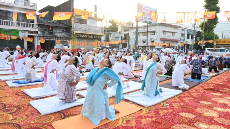 कोटद्वार : अंतर्राष्ट्रीय योग दिवस के अवसर पर विधानसभा अध्यक्ष ने विभिन्न योग कार्यक्रमों में किया प्रतिभाग