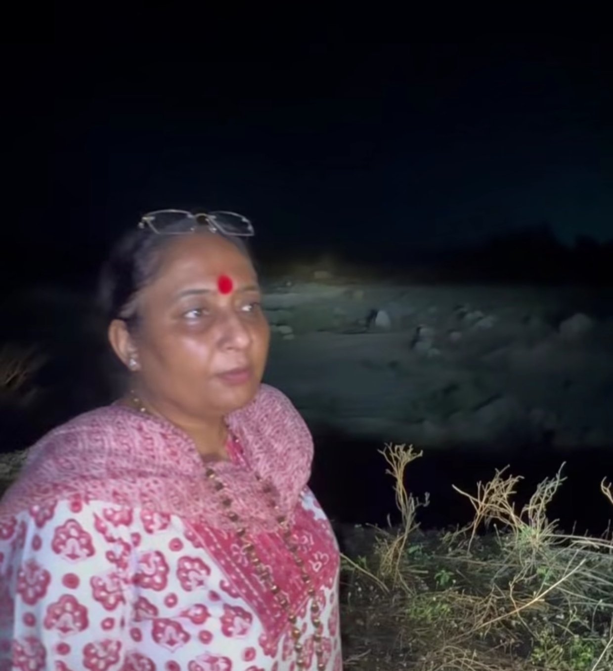कोटद्वार : मेडिकल कॉलेज की भूमि में अवैध खनन पर सख्ती, विधानसभा अध्यक्ष ने देर रात्रि किया स्थलीय निरीक्षण