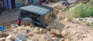 एक घंटे की बारिश ने उजाड़ी थरालीबगड़ की तस्वीर, बाजार में घुसा मलबा