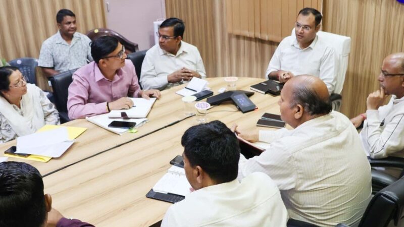 21 जून को 262 अभ्यर्थी देंगे परीक्षा, डीएम गौरव कुमार ने व्यवस्थाओं की समीक्षा कर दिए जरूरी निर्देश