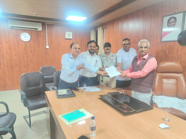आयुष मंत्री मदन कौशिक की पहल से समाप्त हुआ आयुष चिकित्सकों का आंदोलन, सात सूत्रीय मांगों पर बनी सहमति