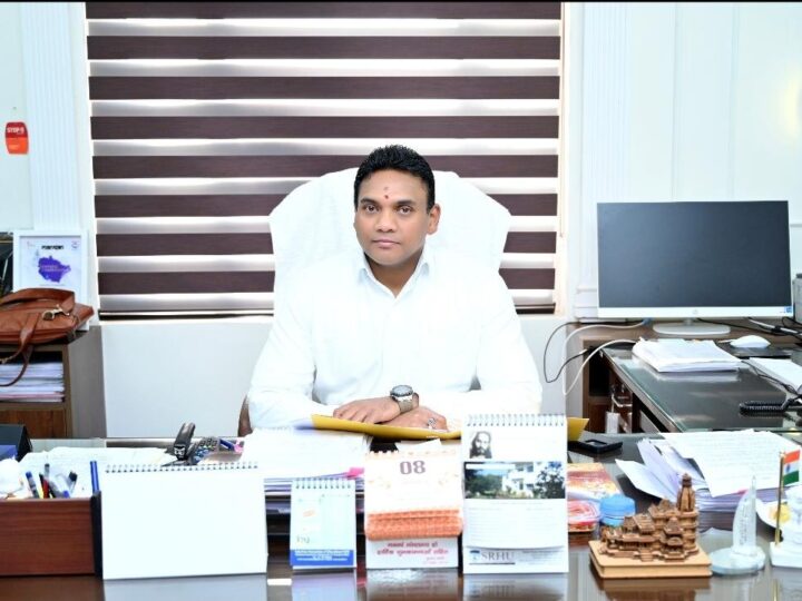 मुख्यमंत्री धामी की घोषणा को मिली रफ्तार, बागेश्वर में बनेगा आधुनिक राज्य अतिथि गृह, सचिव डॉ. आर राजेश कुमार ने दिए समयबद्ध निर्माण के निर्देश, 45 नाली भूमि पर विकसित होगी परियोजना