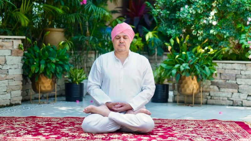 श्रीमहंत देवेन्द्र दास जी महाराज ने अन्तर्राष्ट्रीय योग दिवस पर देशवासियों को दी बधाई, कहा – योग अपनाएं, स्वस्थ और संतुलित जीवन पाएं